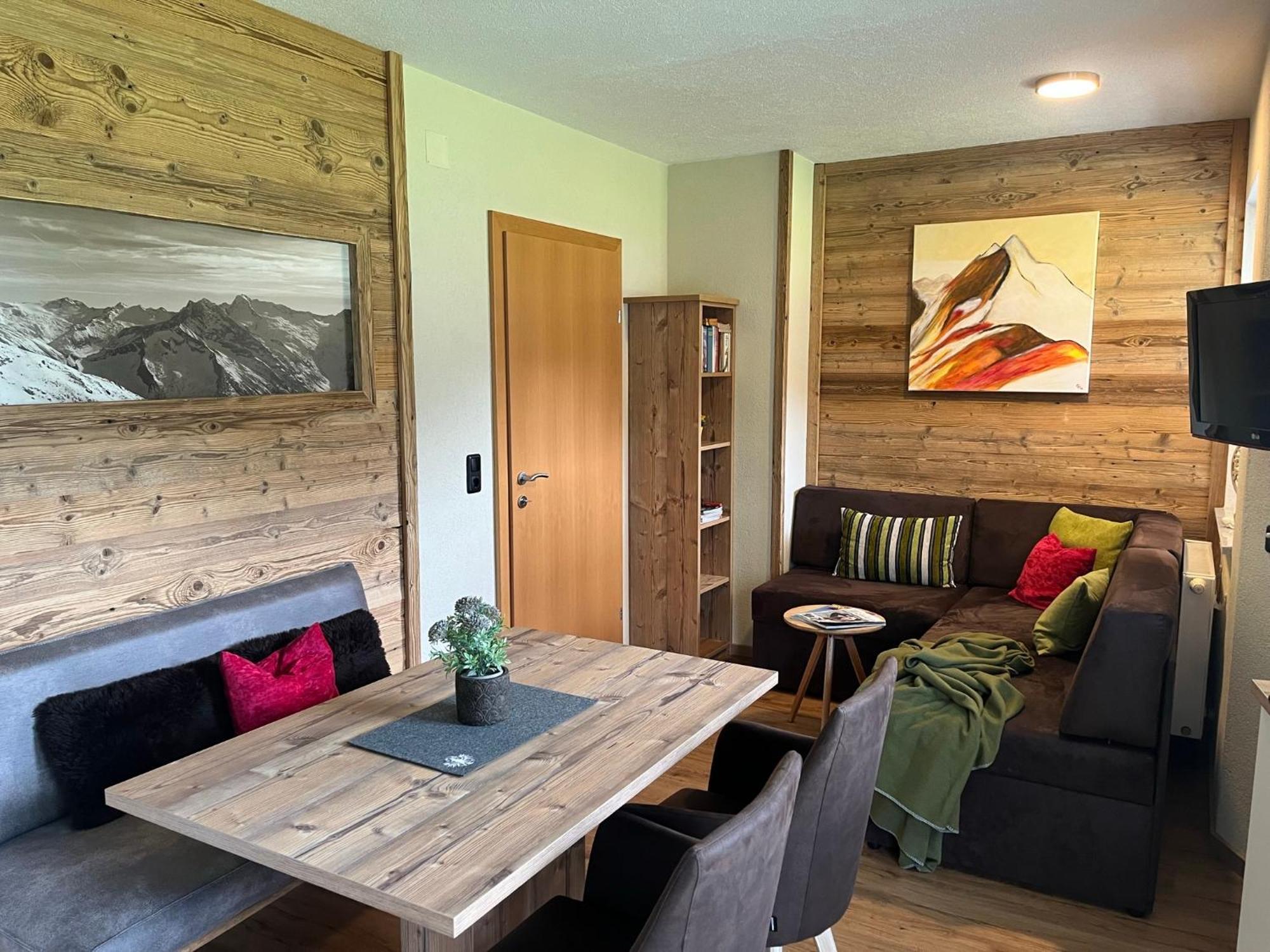 Villa Romantica Appartement Mayrhofen Ngoại thất bức ảnh