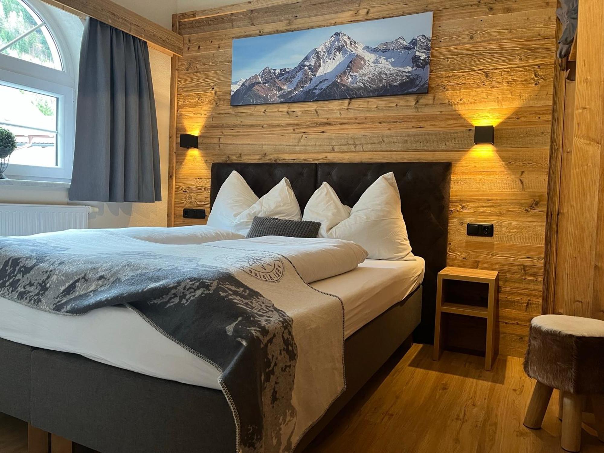Villa Romantica Appartement Mayrhofen Ngoại thất bức ảnh